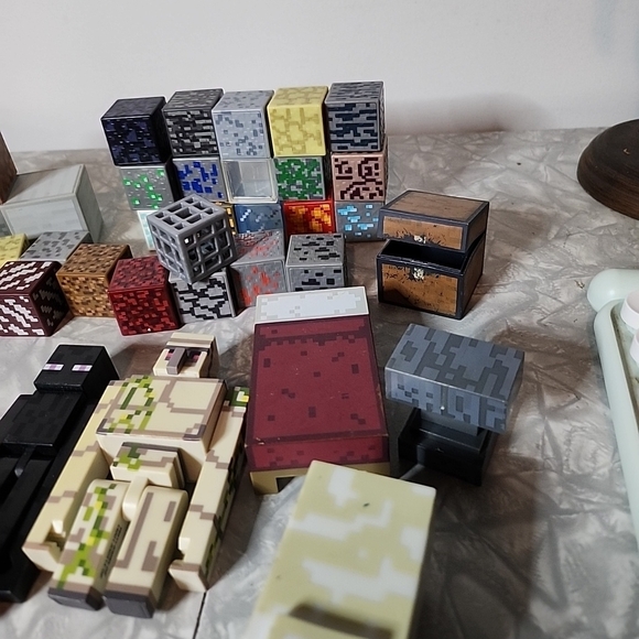 Minecraft Toy Figure Set - Picture 4 of 7